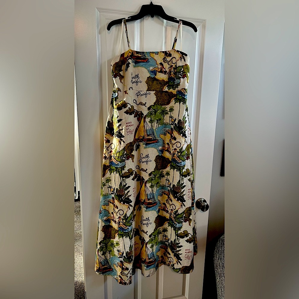 NWT C&C California Lush Green and Cream tropical midi dress